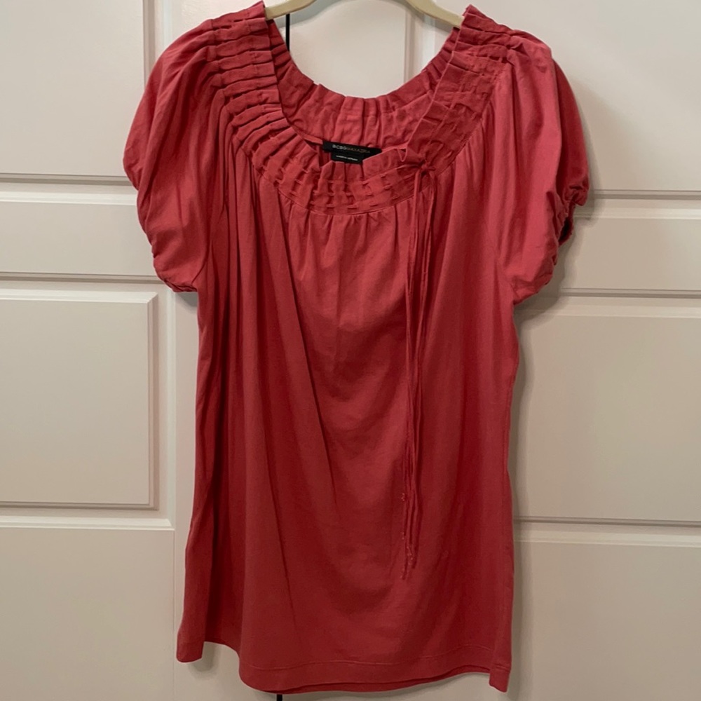 BCBG coral short sleeve gathered neck top